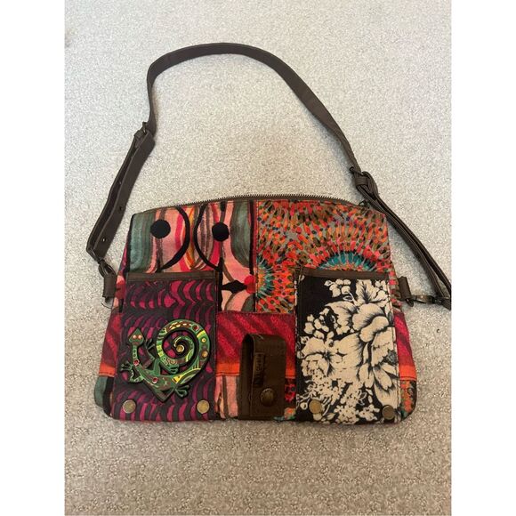 Desigual vibrant patchwork crossbody bag - Picture 2 of 6